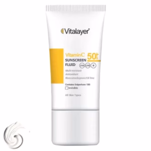 فلوئید ضد آفتاب بی‌رنگ ویتامین C ویتالیر SPF50 مناسب انواع پوست 50 میلی‌لیتر